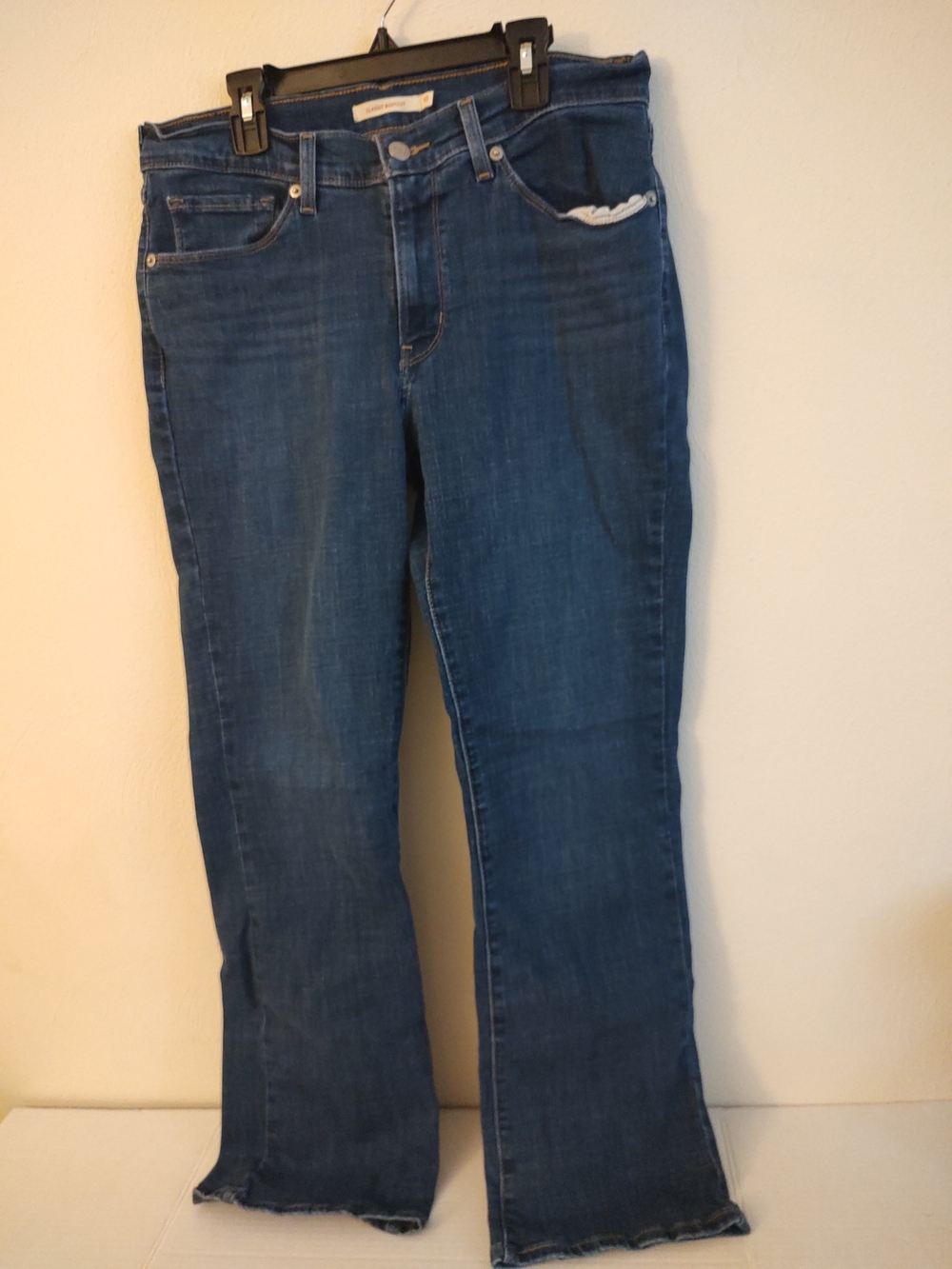 Levi's Classic Bootcut Jeans in Blue Waist 30